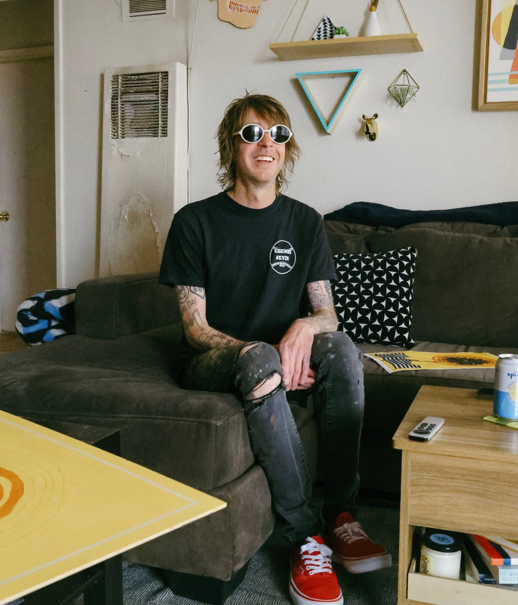 This Artist Swapped Alcohol for Acrylics—Now He’s&nbsp;Thriving